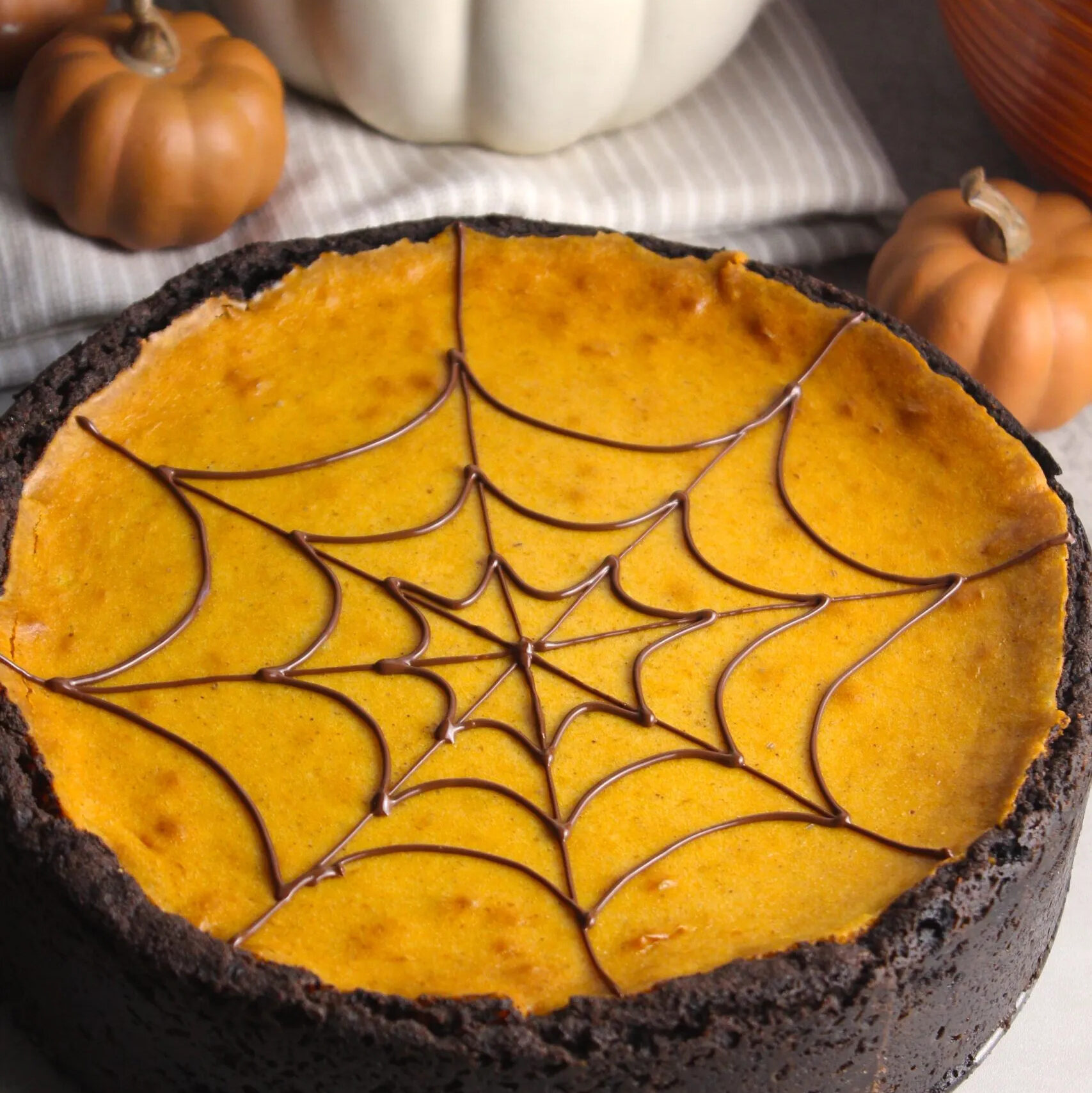 Halloween pumpkin tart